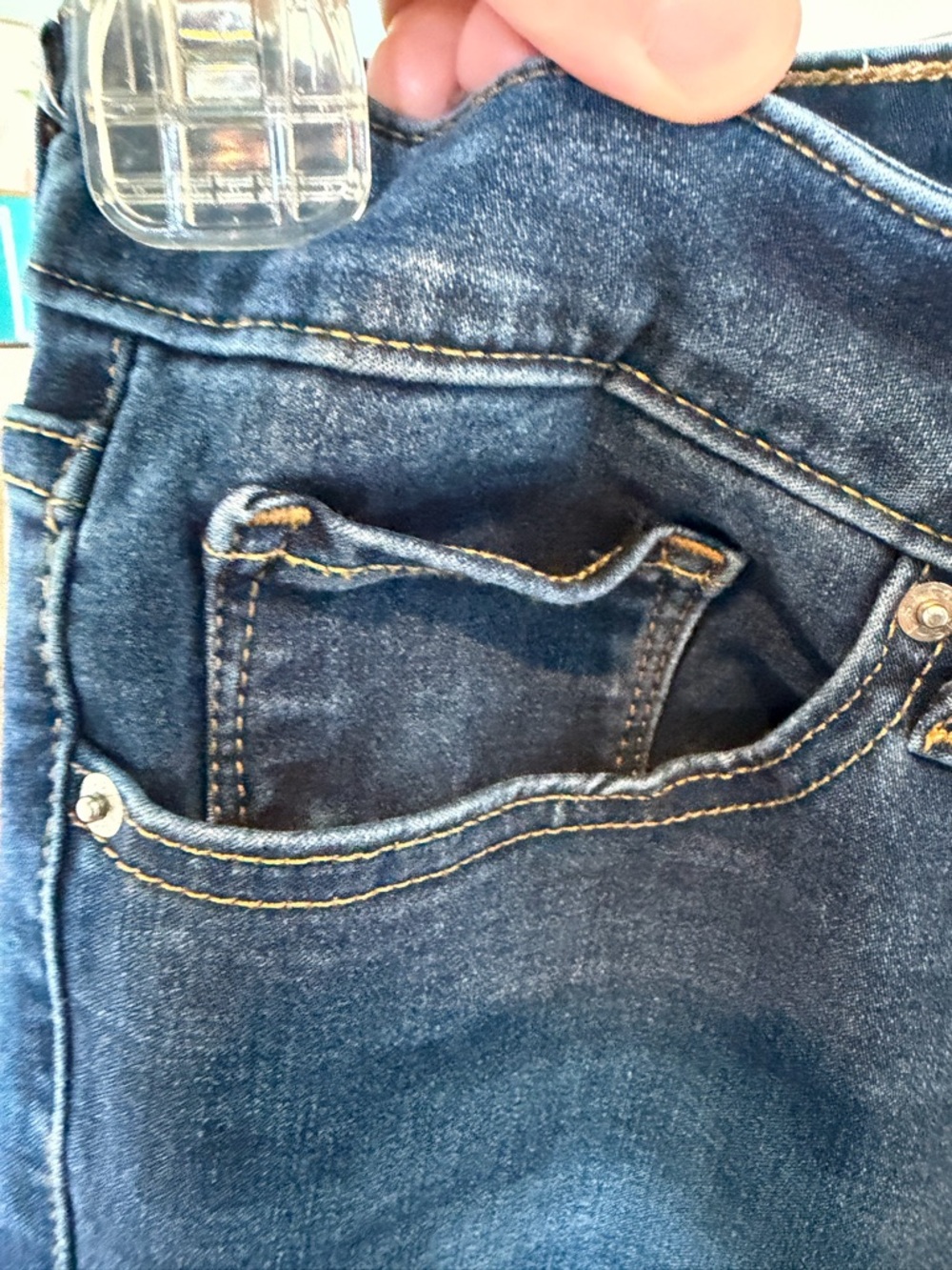 Levi's Women's Dark Indigo Straight Leg 711 Skinny Jeans - Picture 12 of 12